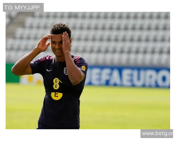 英格兰足球队名单公布：拉什福德、斯特林领衔新生力量崭露头角